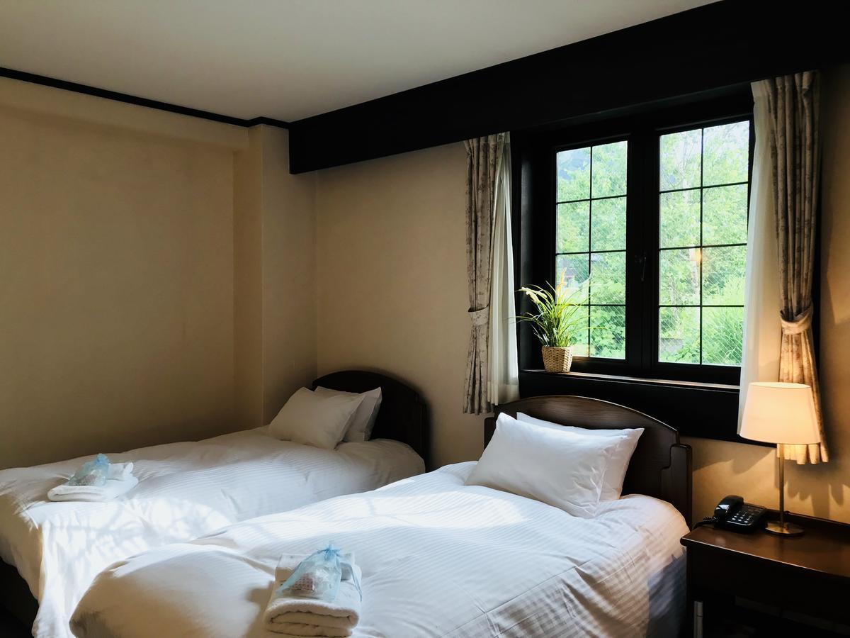 Shakespeare Hotel Hakuba Esterno foto