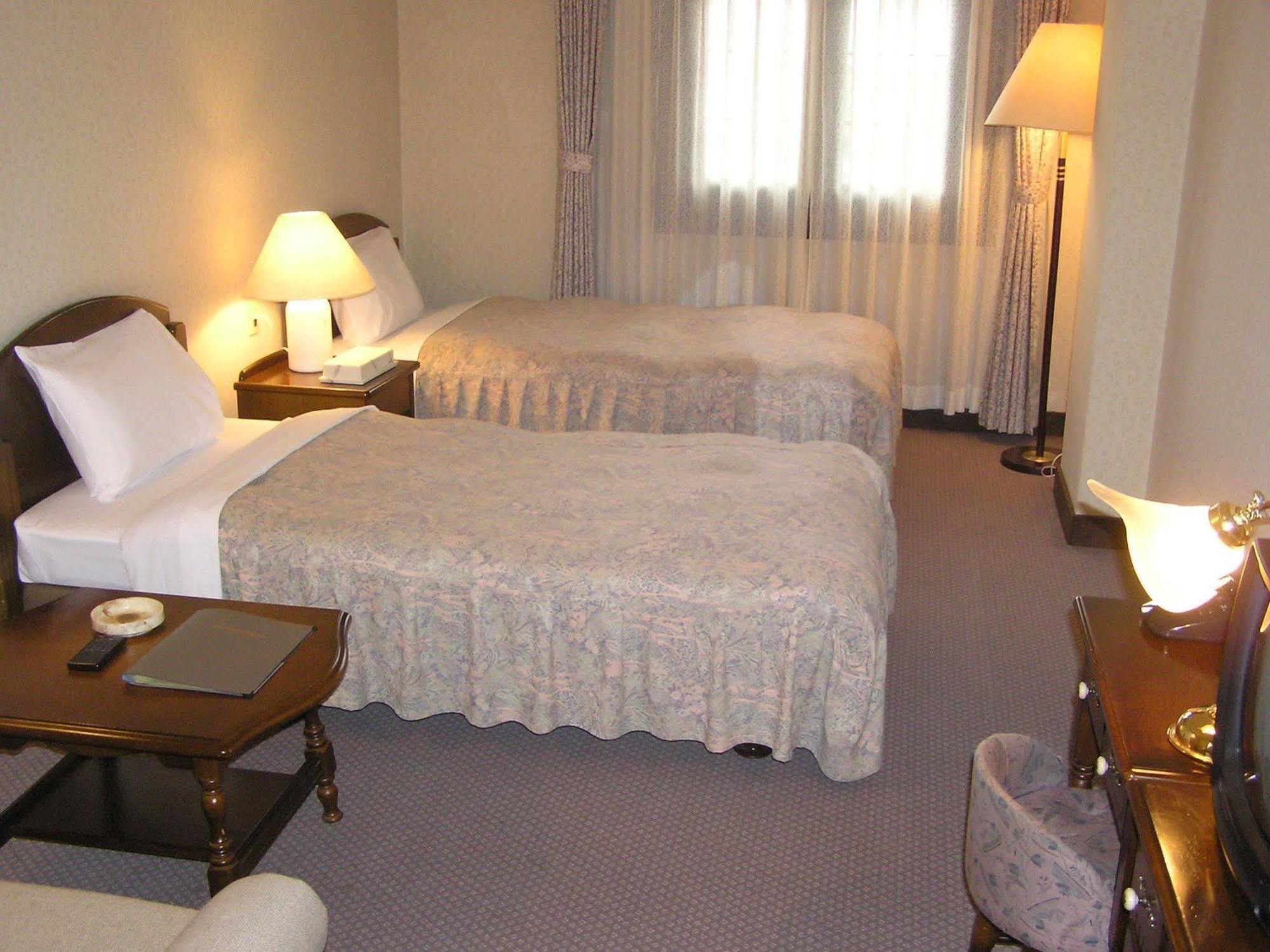 Shakespeare Hotel Hakuba Esterno foto