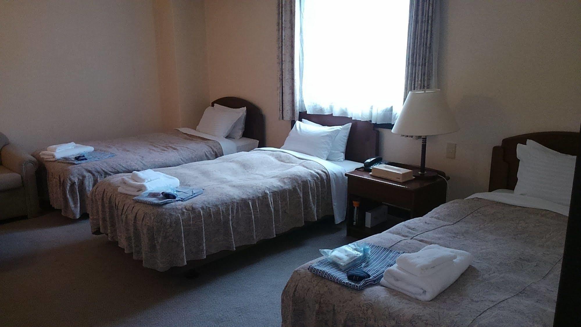 Shakespeare Hotel Hakuba Esterno foto